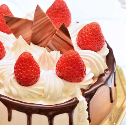 山口県柳井市のケーキ　お誕生日ケーキ　ハーフ＆ハーフ